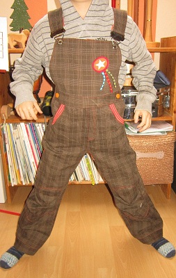 Latzhose
