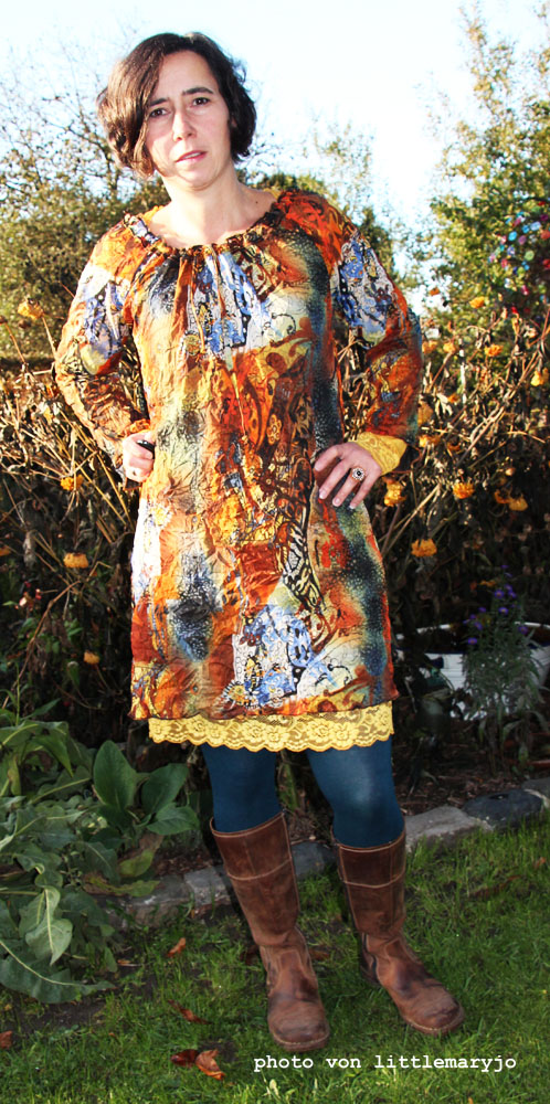 Frau Emma in Herbstfarben