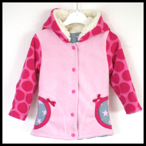 Wendejacke mit Zipfelkapuze