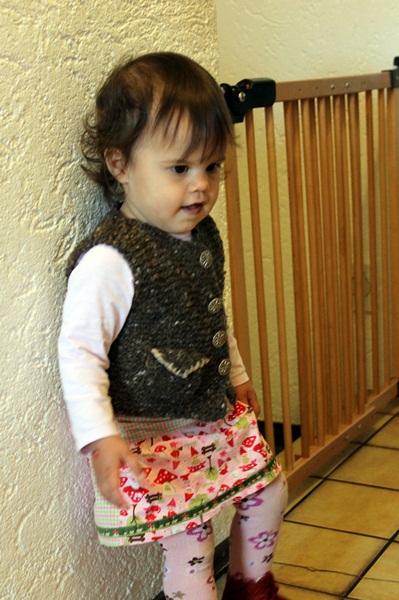 Yana in Mini