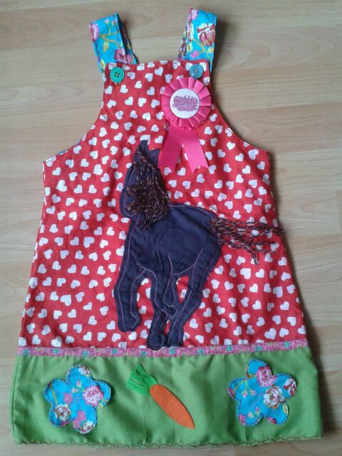 "Celina" ohne Tasche, aber mit Pferd...