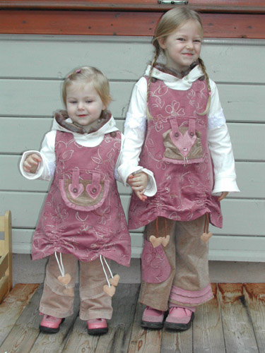 Paula und Nele im Partnerlook