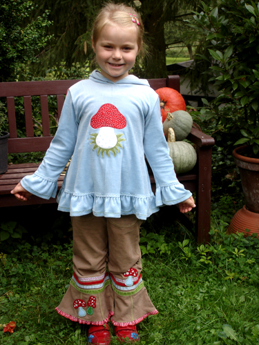 Pilz-Jule und Ottobre-Hose