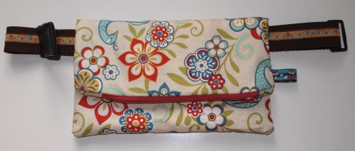 "Clutch" als Grteltasche