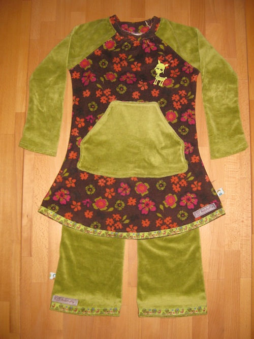 Zoe als Kleidchen