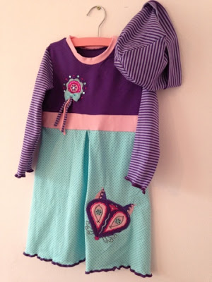 Kleid und Bettina Mtze