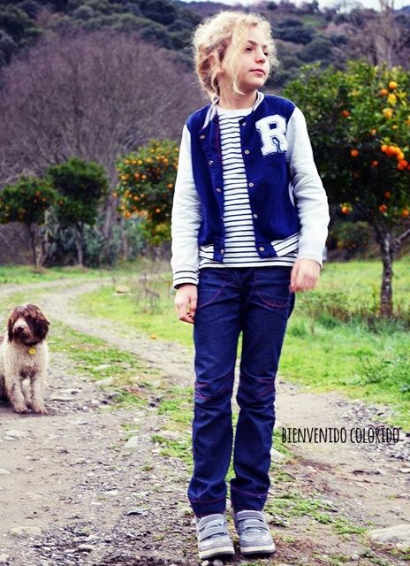 Alita als Basic-Jeans