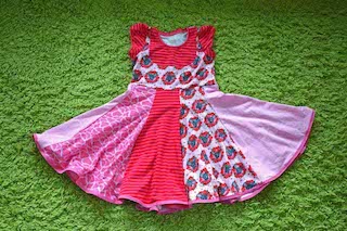 Lina und Elodie vereint zum Lieblingsdrehkleid
