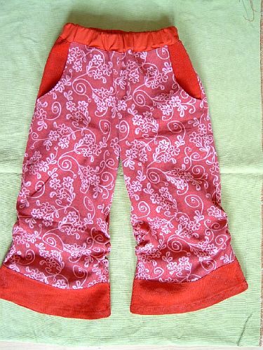 Eine Cordhose