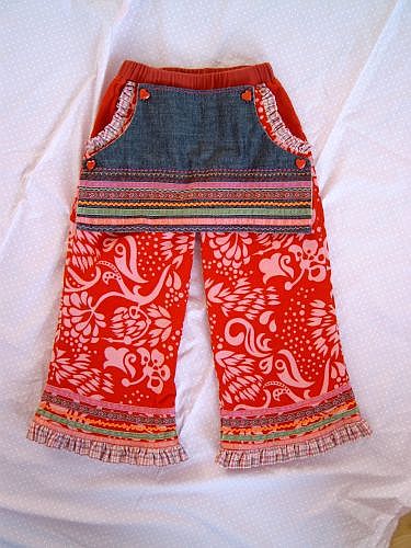 Eine Schrzenhose