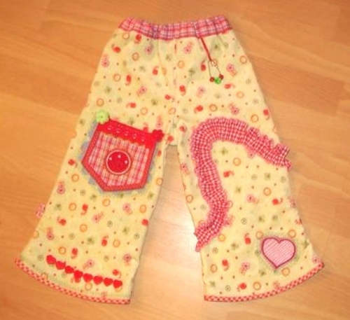 Samthose "vertdelt"