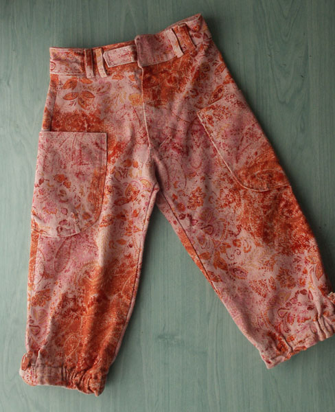 Hose aus Ottobre 3/05