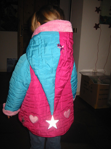finja jacke von hinten