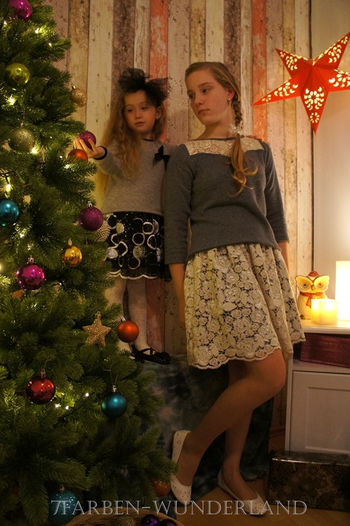 Ich habe unsere Weihnachtskleider...