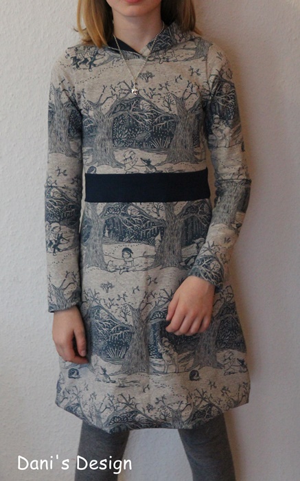 Nika Kleid