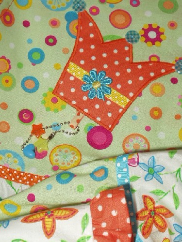 Marieke Twirly Detail