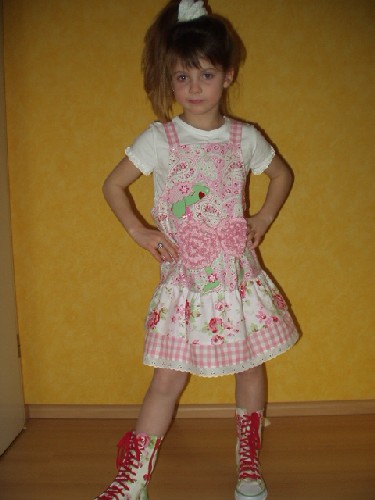 Marieke ger�scht mit Pudel