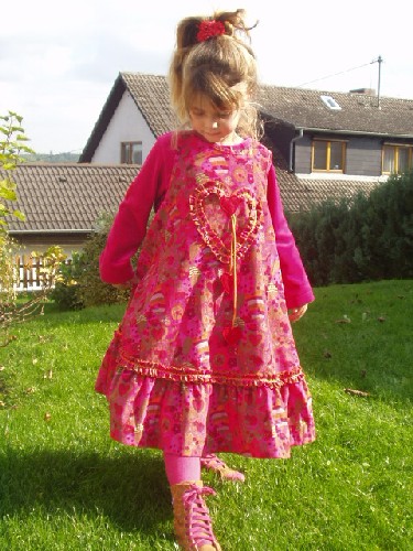 Twirlykleid Rschenherz
