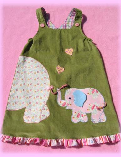 Samtkleid "Elefantis"