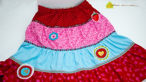 Lisann las pink-trkiser Mdchentraum ;-)