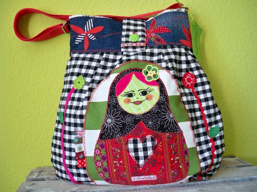 ♥ dieses buntige Matroschka-Schtzchen...