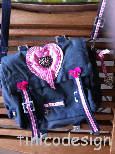 Dirndltasche