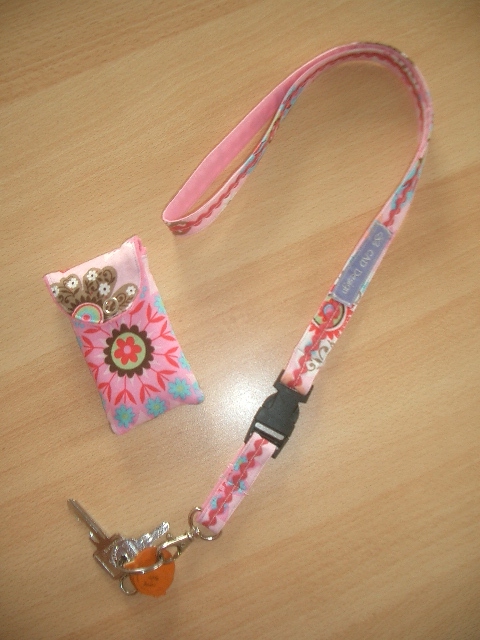 Handytasche und Schlsselband