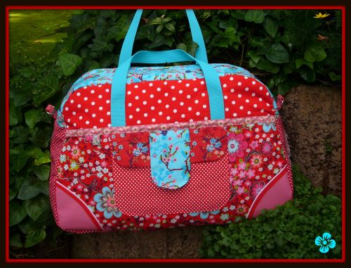 Little-holiday-bag