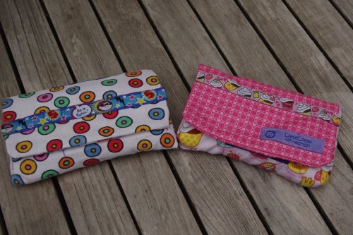 zwei Nintendo-Taschen