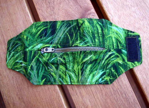 "Armband"-Tasche