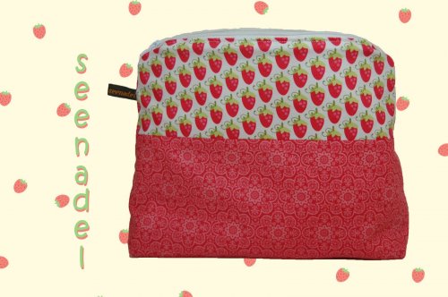 groe Kosmetiktasche