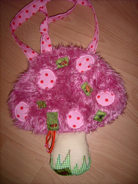 Juchhu..eine Pilztasche haben wir auch..!