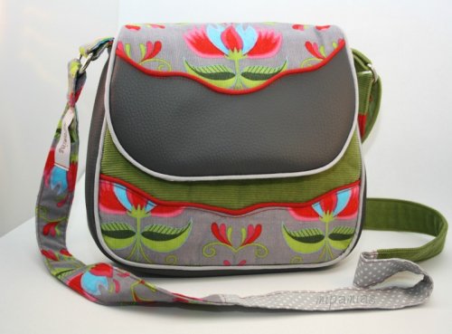 Leni - mal ganz floral