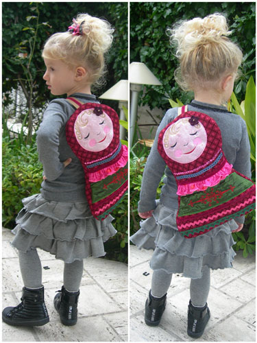 Claudia mit CrossBag