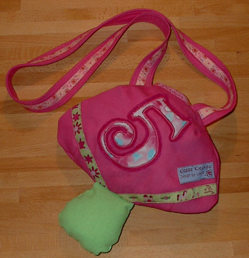 Pinke Pilztasche