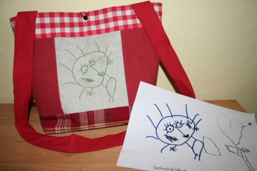 Tasche mit Kinderbild-Stickerei
