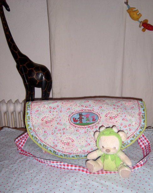 Rosenzeit in Form einer Wickeltasche