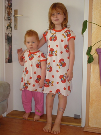 Amelie als Nachthemd
