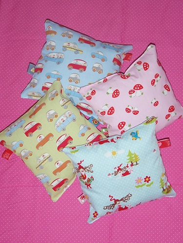 Mini-Kuschelkissen aus Lieblingsstoffen...