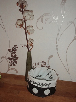 ...Wachstuch-Utensilo