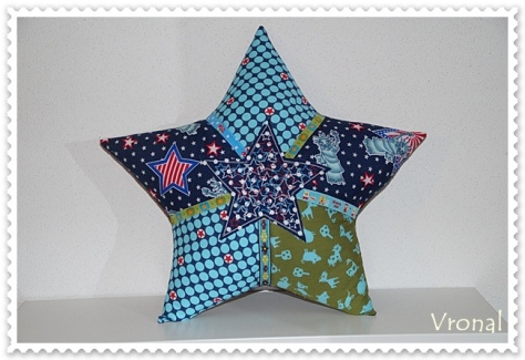 Star-Pillow,...