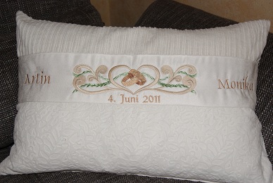 Hochzeitskissen...