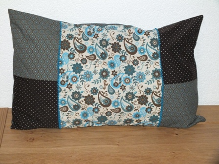 Erstes "Patch mit Liebe" Kissen