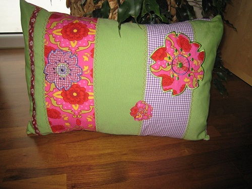 Sakura Kissen in BUNT