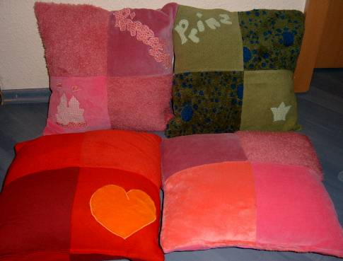 KISSENPARADE :-) ANDERE SEITE