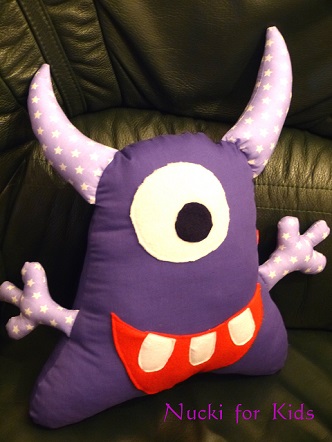 * Monstazz *Monster *