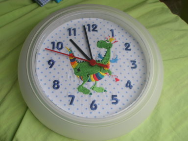 eine Uhr fr