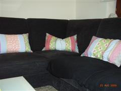 Neue Kissen frs neue Sofa