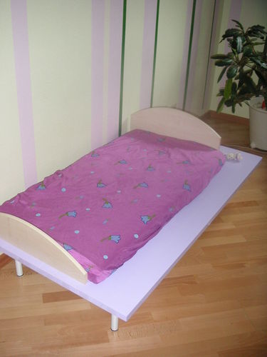 Bett, selbstgemacht