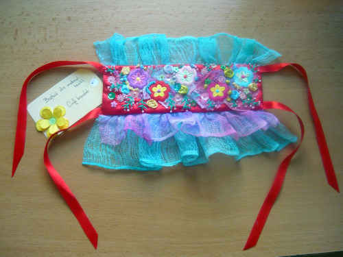 Cuff bracelet